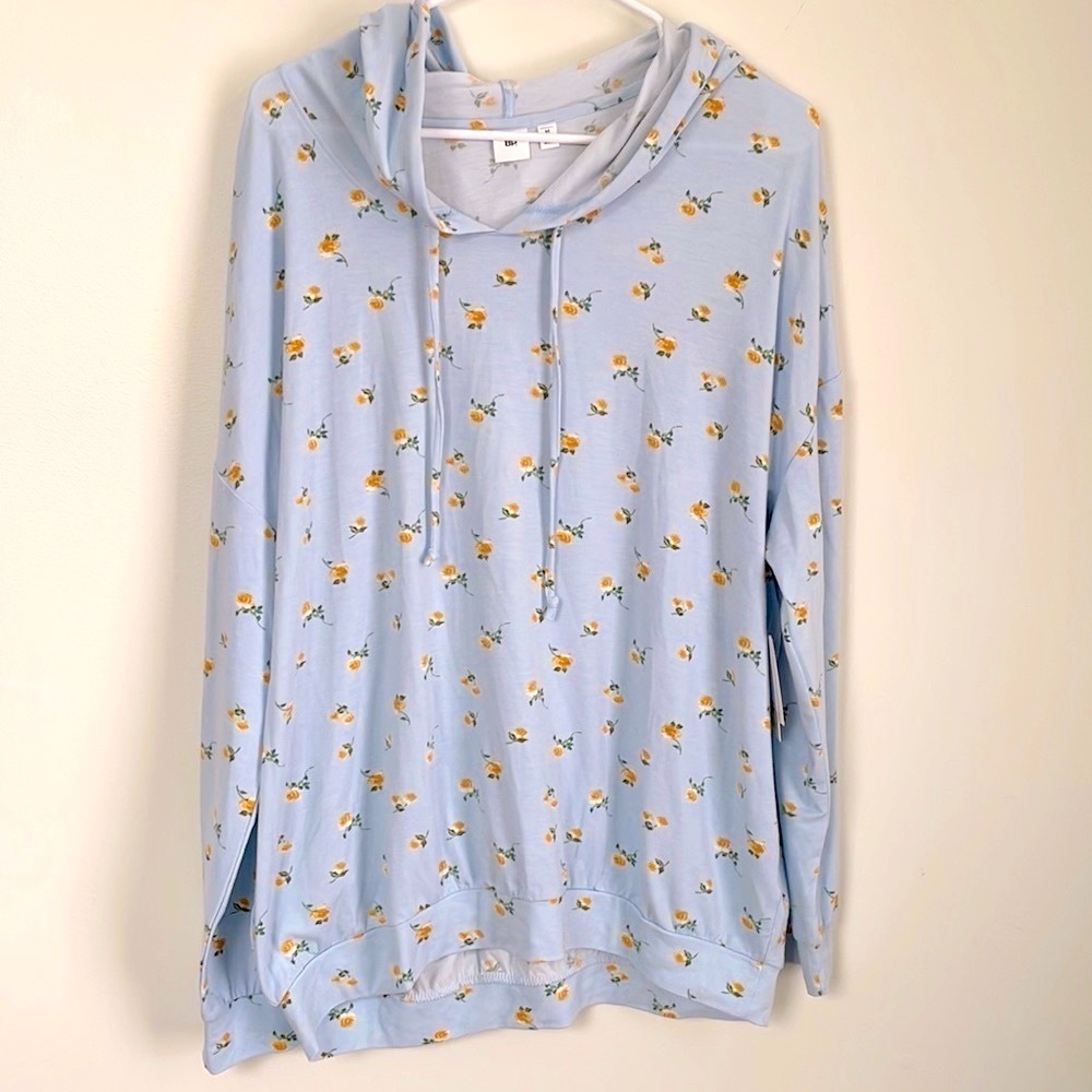 NWT Oversized light blue floral BP sweatshirt